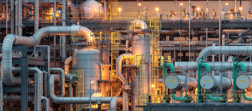 Eaton Led Solutions For Oil Refinery Applications