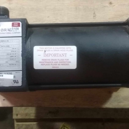 Allen Bradley AC Servo Motor - 1326AB-A1G-11