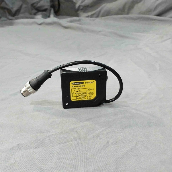 BANNER PD49VP6C100Q - NEW OPEN BOX