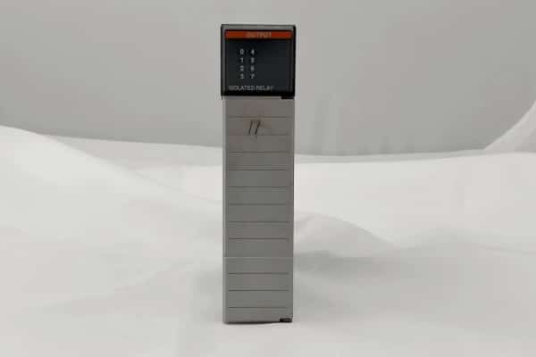 ALLEN BRADLEY - 1746-OX8 - USED - Image 3