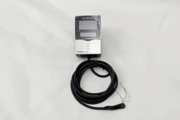 OMRON - ZS-LDC11 - OPEN BOX