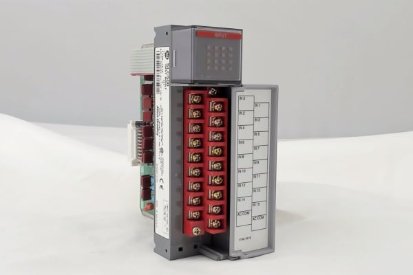 ALLEN BRADLEY - 1746-IA16 - USED