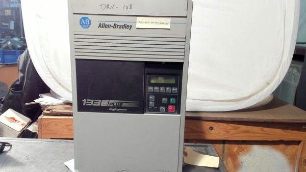 ALLEN BRADLEY - 13365-B015-AA-EN4-HA2-LSE - USED