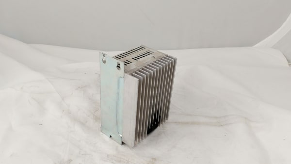 ALLEN BRADLEY - 1398-DDM-019X - USED - Image 2