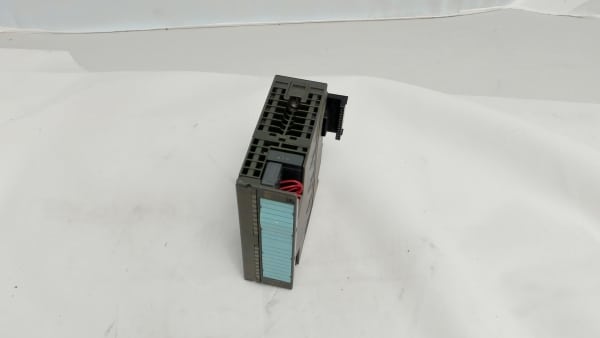 SIEMENS - SM331 AI 8x12BIT - USED