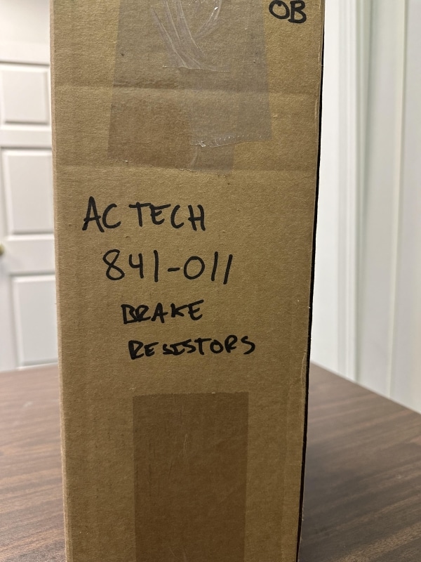 LENZE - 841-011 BRAKE RESISTORS AC TECH - OPEN BOX - Image 3