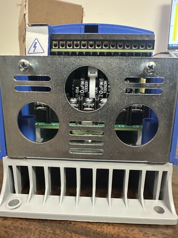 LENZE - ESV751N06TXB - OPEN BOX - Image 4